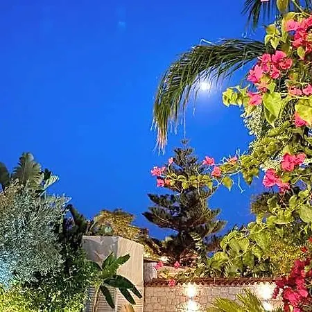 Zena Alacati Adults Only 5*